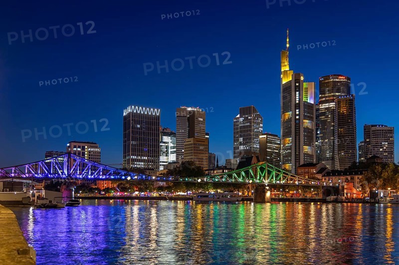 Frankfurt sets an example: The Eiserner Steg will shine in rainbow colours for Christopher Street Day (CSD) . Under the motto Never again silent - Frankfurt is loud, the Main metropolis will be celebrating this year's CSD for the first time from Thursday 17 to Sunday 20 July on the banks of the Main, Eiserner Steg, Frankfurt am Main, Hesse, Germany