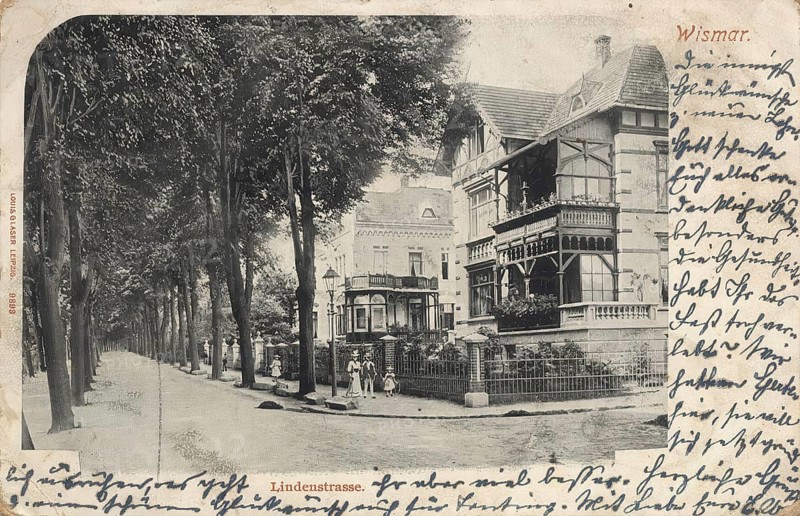 Historical postcard, picture postcard, Lindenstraße in Wismar, Mecklenburg-Vorpommern, Germany, digitally enhanced reproduction of an original from around 1900, picture postcard
