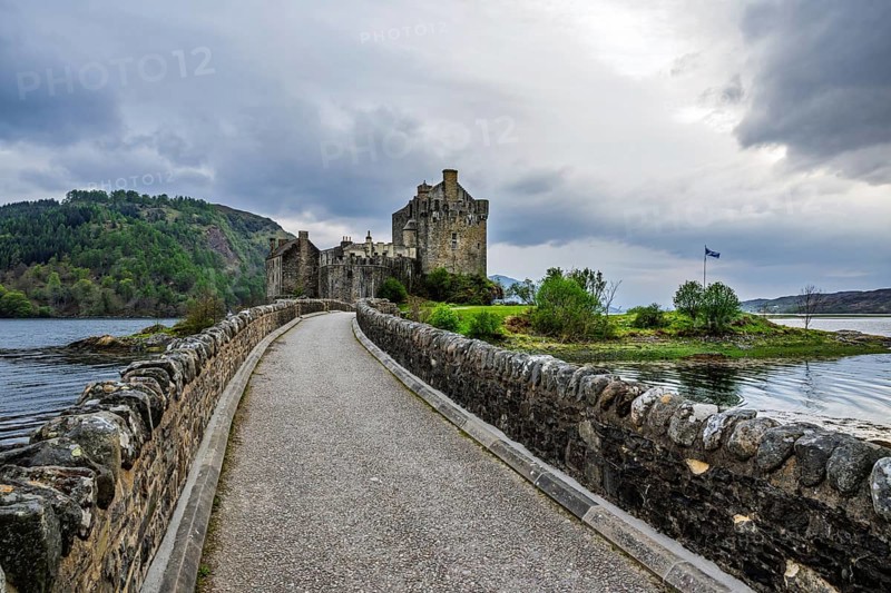 Eilean Donan Castle, Loch Duich, Isle of Skye, Highlands, Scotland, UK
