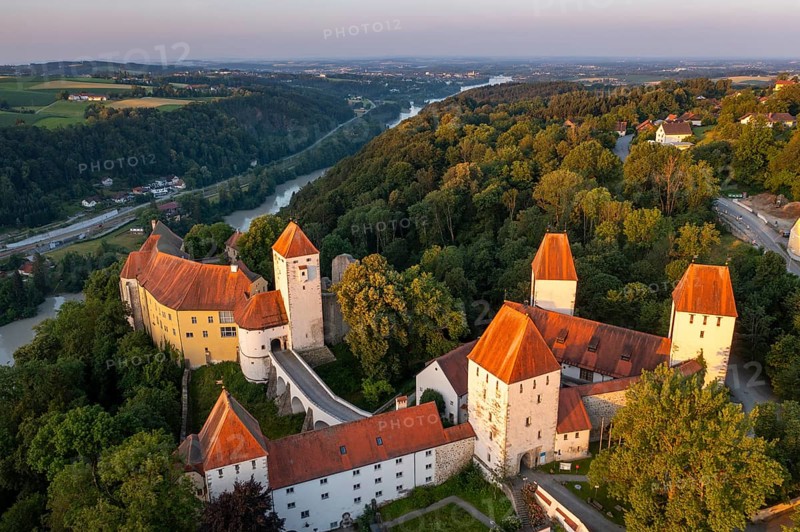 Neuburg am Inn Castle, Neuburg am Inn, drone shot, Lower Bavaria, Bavaria, Germany