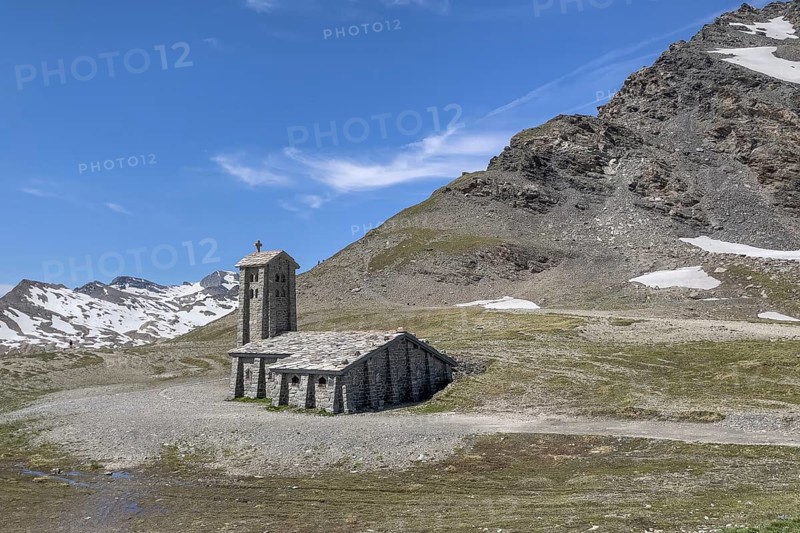 Chapel Chapelle Notre-Dame-de-Toute-Prudence next to pass road alpine road mountain road highest passable 2764 2770 metres high alpine pass Col de l'Iseran, Iseran, Iseran Pass, departmental road D902, Route des Grandes Alpes, Département Savoie, Region Auvergne-Rhône-Alpes, Graian Alps, France