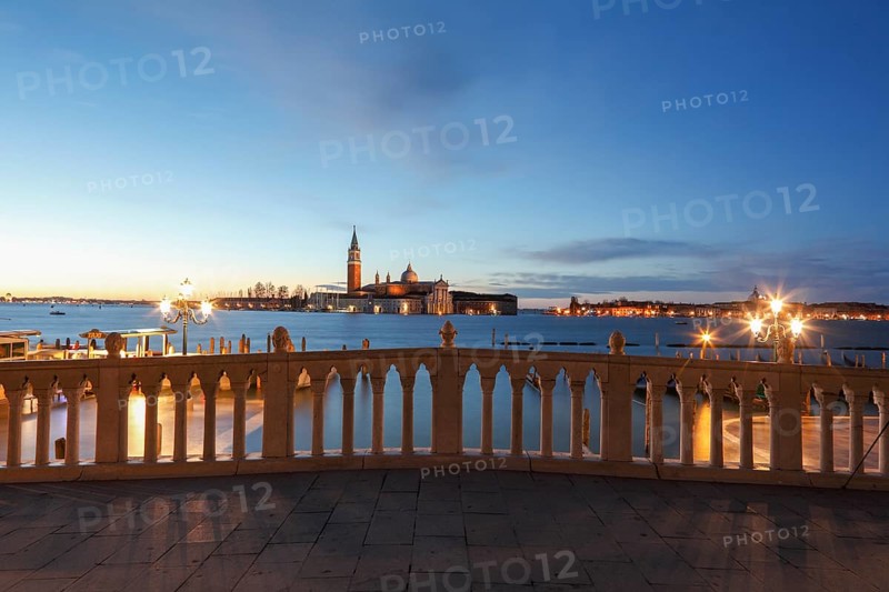 View from the Ponte della Paglia to the Isola di San Giorgio with San Giorgio Maggiore, Venice, Veneto, Italy