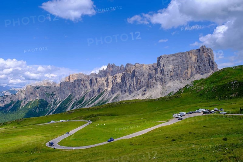 Pass Giau, Lastoni di Formin mountain, Ampezzo Dolomites, Cadore, Veneto, Italy