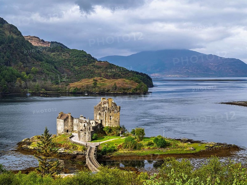 Eilean Donan Castle, Loch Duich, Isle of Skye, Highlands, Scotland, UK