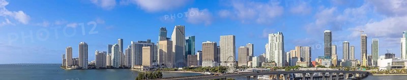 South Miami luxury upscale condominiums and residences facing Miami Harbor