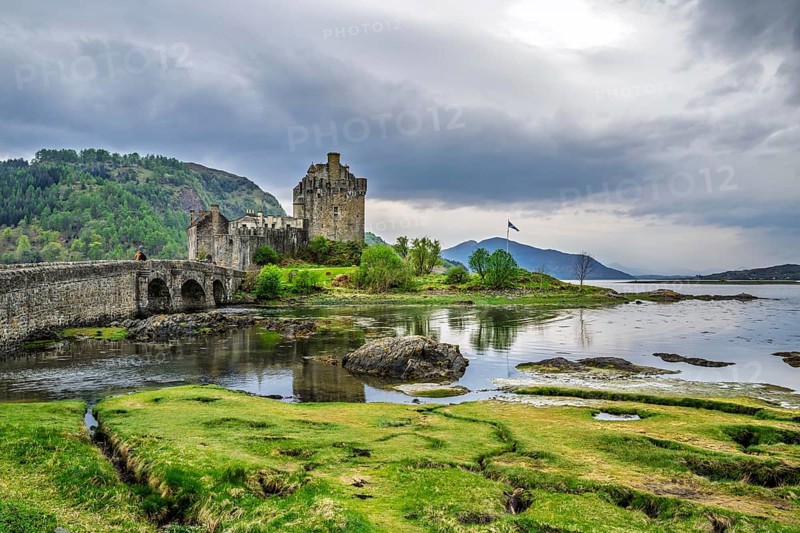 Eilean Donan Castle, Loch Duich, Isle of Skye, Highlands, Scotland, UK