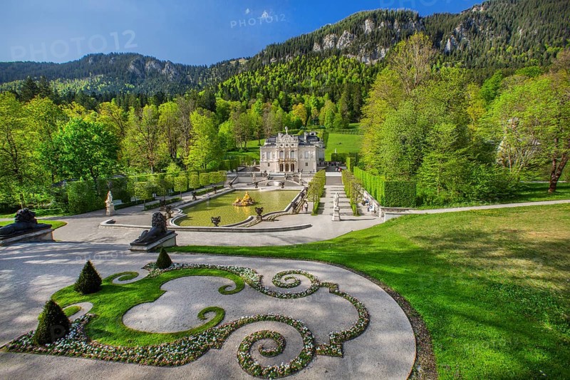 Water parterre with the portal of Linderhof Castle in spring, municipality of Ettal, Ammergau Alps, Ammertal, Upper Bavaria, Bavaria, Germany