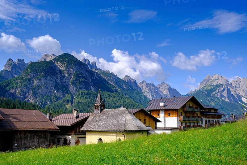 Chapel of the Virgin Mary in the hamlet of Kratten, Sappada, Plodn, Carnic Alps, Julian Friuli, Italy