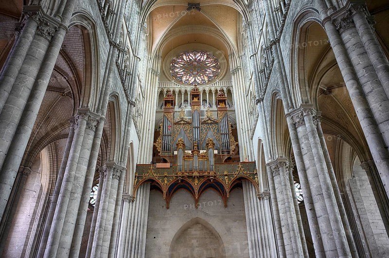 Interior view, west gallery, main organ, rose window, Cathédrale Notre-Dame d'Amiens, Amiens, Somme, France