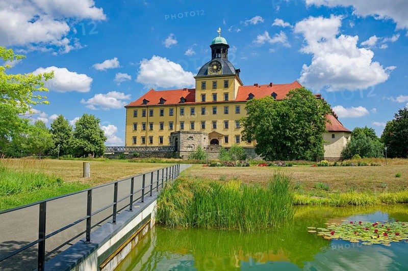 Johannisteich, castle park, Museum Zeitzer Schloss Moritzburg, early baroque style, water reflection, Zeitz, Saxony-Anhalt, Germany
