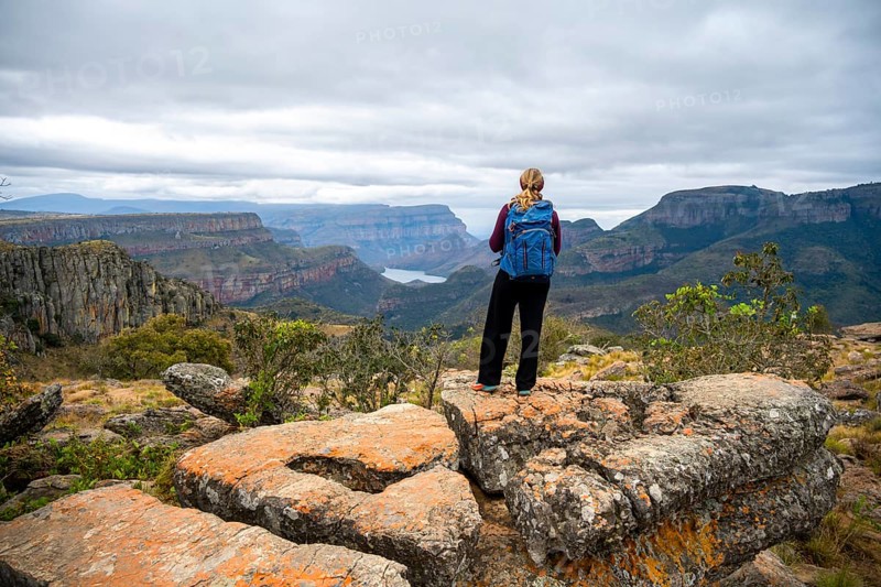 Tourist at Lowveld Viewpoint, View of the Blyde RIver Gorge, Canyon landscape, Blyde River Canyon, Panorama Route, Mpumalanga, South Africa