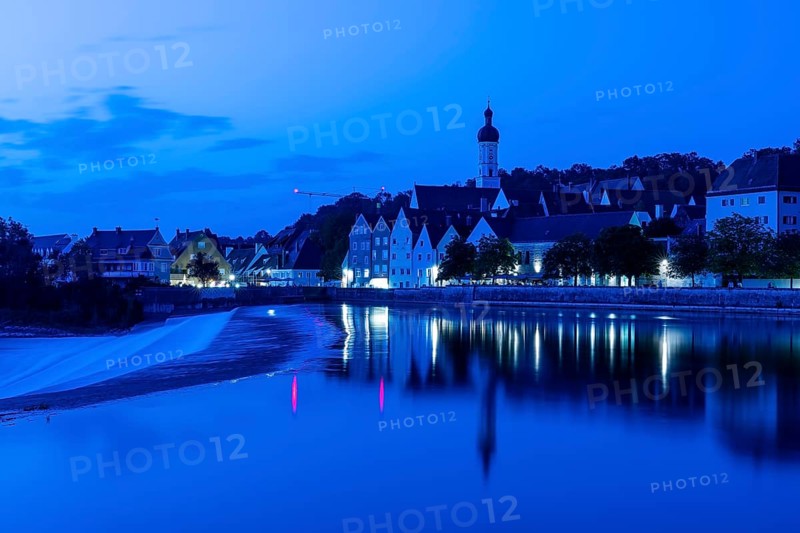 Barrage on the Lech, Landsberg, in the blue hour, Upper Bavaria, Bavaria