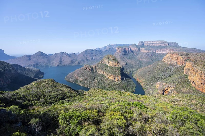 Panorama, Blyde River Canyon with Three Rondawels peak, view of canyon with Blyde River and Table Mountains, canyon landscape, Panorama Route, Mpumalanga, South Africa