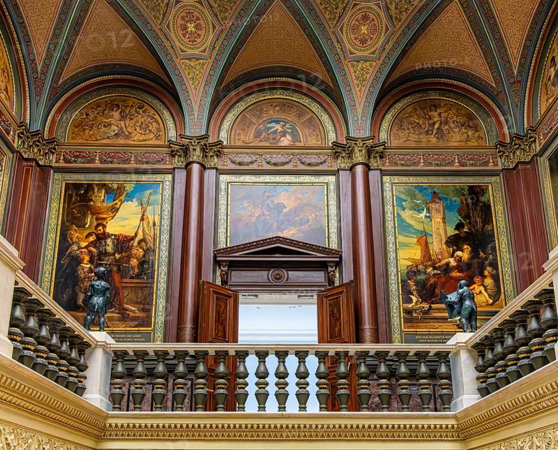 Interior design with paintings and exhibits in the Hamburger Kunsthalle, art museum am Glockengießerwall, Hamburg, Germany