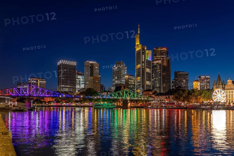 Frankfurt sets an example: The Eiserner Steg will shine in rainbow colours for Christopher Street Day (CSD) . Under the motto Never again silent - Frankfurt is loud, the Main metropolis will be celebrating this year's CSD for the first time from Thursday 17 to Sunday 20 July on the banks of the Main, Eiserner Steg, Frankfurt am Main, Hesse, Germany