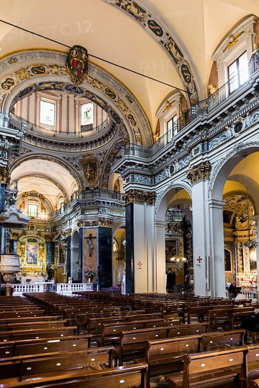Interior view, Cathedral, Cathédrale Sainte-Réparate de Nice, Old Town, Nice, Alpes Maritimes, Provence Alpes Cote d'Azur, French Riviera, South of France, France