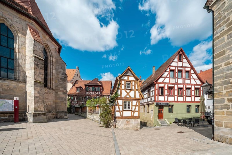 Franconian half-timbered houses at the church of St Laurentius at the Oberer Markt, Altdorf near Nuremberg, Middle Franconia, Franconia, Bavaria, Germany