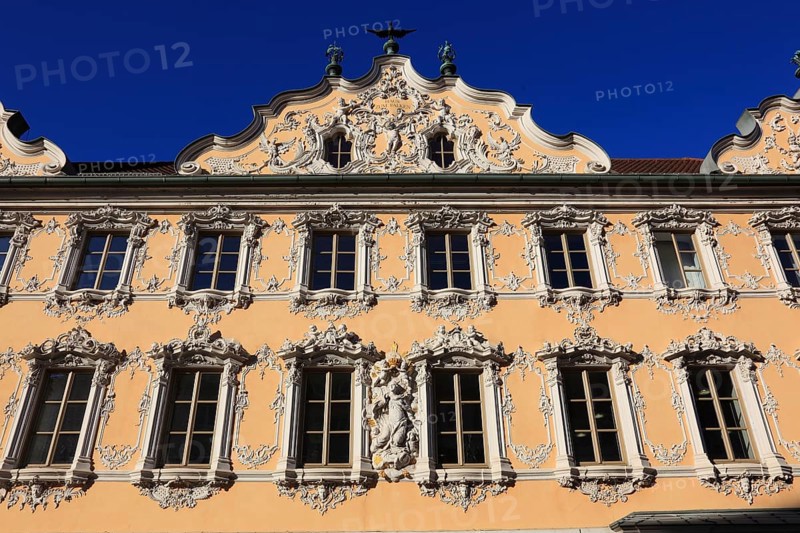 Haus zum Falken, also known as Falkenhaus, Würzburg, Lower Franconia, Bavaria, Germany