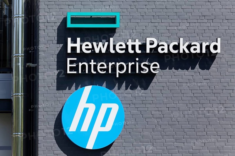 Hewlett Packard Enterprise, HPE, logo on building, information technology company, Ratingen, North Rhine-Westphalia, Germany