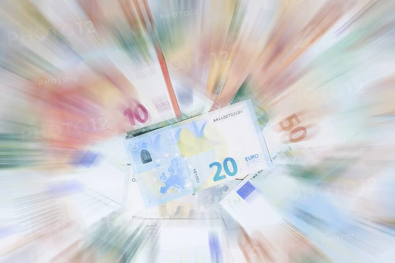 Various euro banknotes, zoom effect