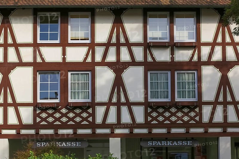 Half-timbered house, facade, savings bank, lettering, letters, mullioned window, Oberuhldingen district, Uhldingen-Mühlhofen municipality, Lake Constance district, Baden-Württemberg, Germany