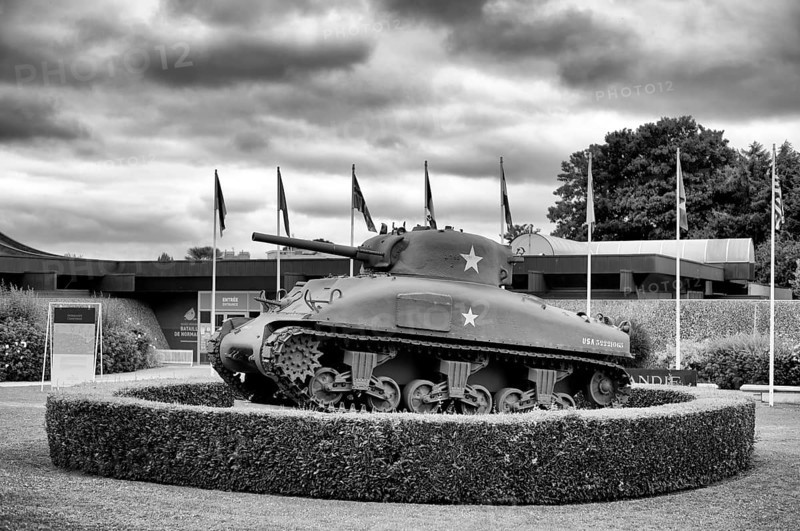 Sherman tank of the US Army stands as an exhibit in front of the museum, Musée memorial 1944 de la Bataille de Normandie, D-Day, Operation Overlord, black and white, Bayeux, Normandy, Calvados, France