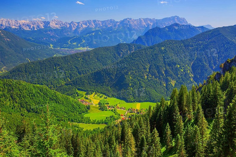 View from the Laber to Ettal and the Wetterstein mountains with the Zugspitze 2962m, Oberammergau, Ammertal, Ammergebirge, Upper Bavaria, Bavaria, Germany