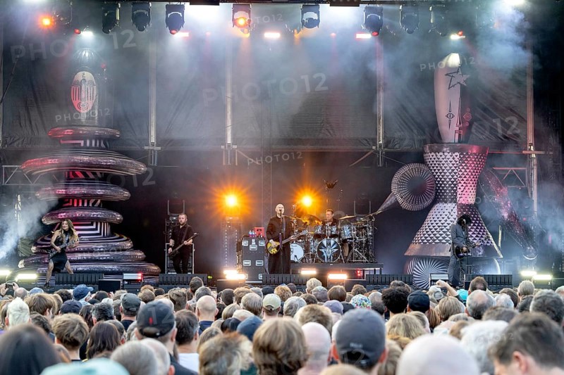 The Smashing Pumpkins, rock band, USA, The Aghori Tour 2025, open air at the Citadel Music Festival, 06.08.2025, Zitadelle Spandau, Berlin, Germany < english> THE SMASHING PUMPKINS, rock band, alternative, USA, The Aghori Tour 2025, open air at the Citadel Music Festival, August 6, 2025, Spandau Citadel, Berlin, Germany