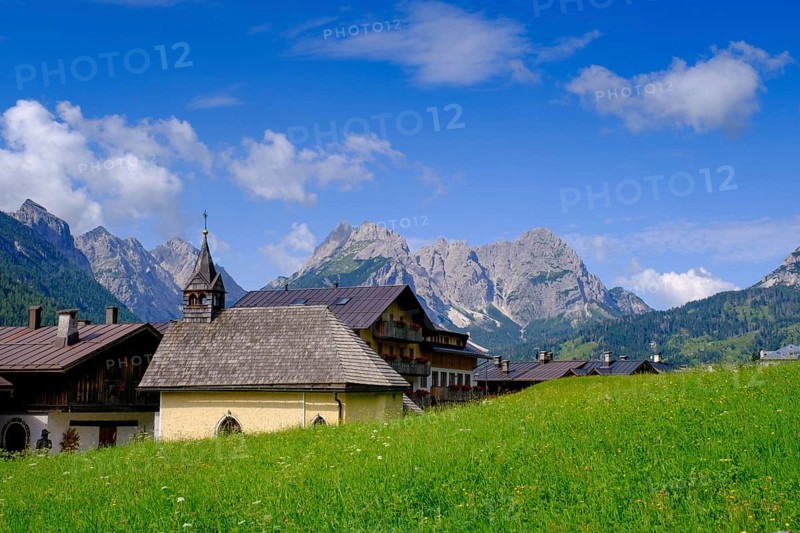 Chapel of the Virgin Mary in the hamlet of Kratten, Sappada, Plodn, Carnic Alps, Julian Friuli, Italy