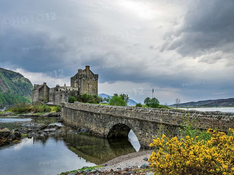 Eilean Donan Castle, Loch Duich, Isle of Skye, Highlands, Scotland, UK