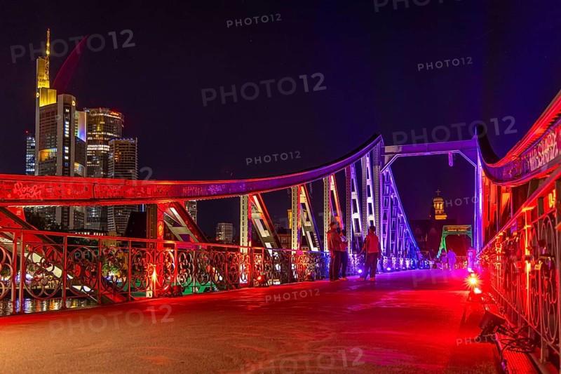 Frankfurt sets an example: The Eiserner Steg will shine in rainbow colours for Christopher Street Day (CSD) . Under the motto Never again silent - Frankfurt is loud, the Main metropolis will be celebrating this year's CSD for the first time from Thursday 17 to Sunday 20 July on the banks of the Main, Eiserner Steg, Frankfurt am Main, Hesse, Germany