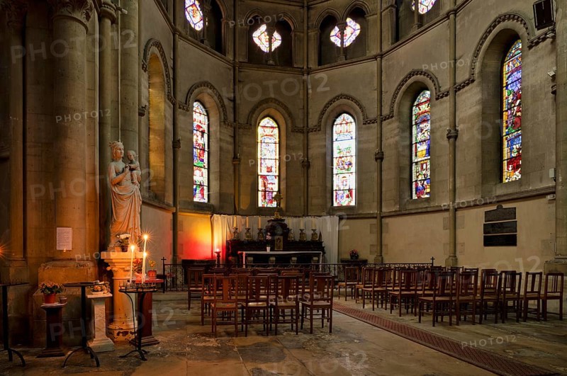 Choir room with altar, interior view, Église Notre-Dame Cathedral, Épernay, Champagne, Marne, France