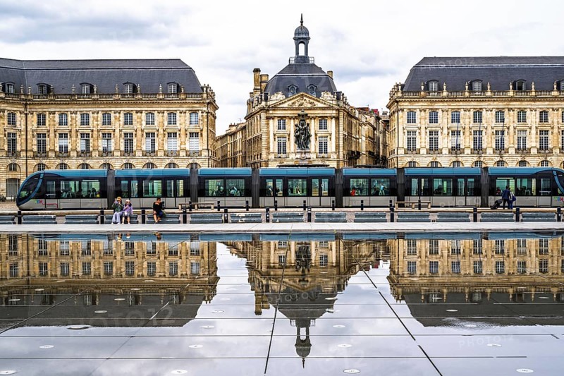 Miroir d'eau and Place de la Bourse, Bordeaux, Gironde, Nouvelle-Aquitaine, France