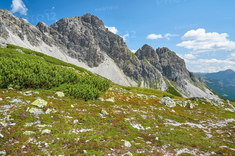 Hiking in Lantschfeld, mountains, Radstädter Tauern, blue sky, Lungau, Salzburg