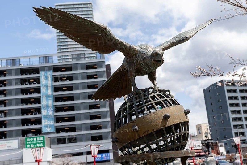 Tourist attraction, place of interest, close-up of an eagle figure on the historic Enkobashi stone bridge over the Enko River, Enko-bashi Bridge, built in 1926, restored in 2016 for the 70th anniversary of the atomic bombing, Enkobashicho, Minami Ward, Hiroshima, Japan