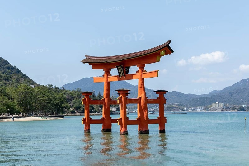 Torii in the water, sight, tourist attraction, UNESCO World Heritage Site, Itsukushima Shrine, Miyajima Island, Hatsukaichi, Hiroshima Prefecture, Japan