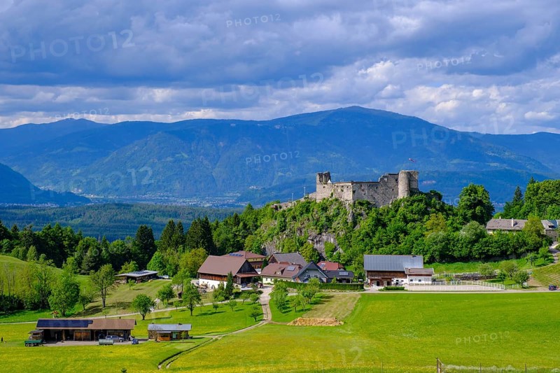 Finkenstein castle ruins, Burgarena Finkenstein, Altfinkenstein, Finkenstein am Faaker See, Carinthia, Austria