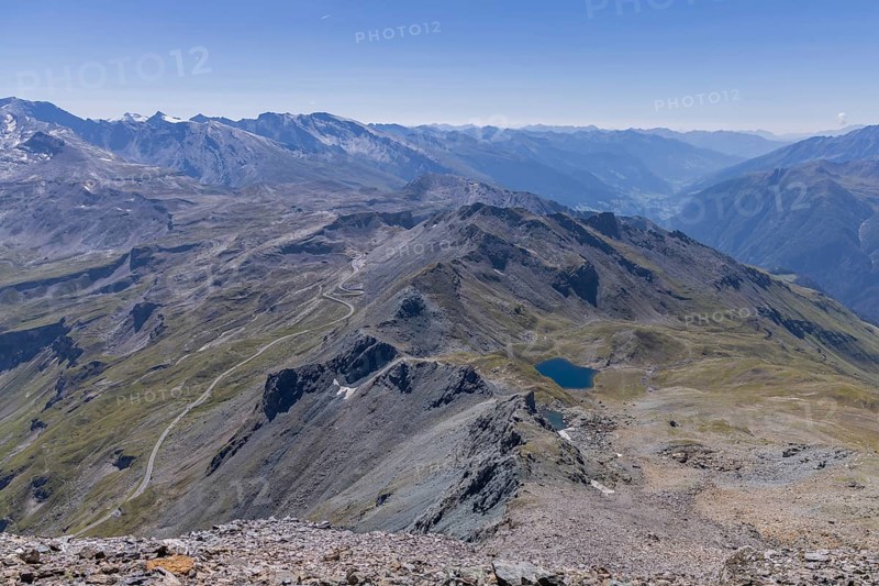 Landscape panorama, summit cross, Brennkogel, mountain lake, GroÃŸglockner, Pinzgau