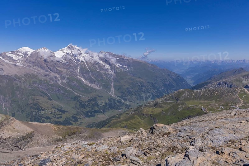 Landscape panorama, summit cross, Brennkogel, hiker, GroÃŸglockner, Pinzgau