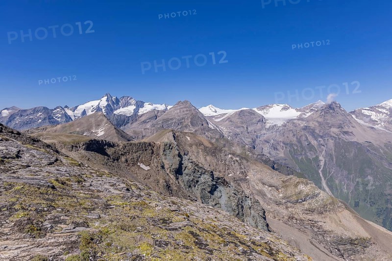 Landscape panorama, summit cross, Brennkogel, hiker, GroÃŸglockner, Pinzgau