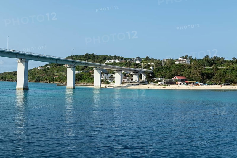 Architecture, Sesoko Bridge and Anchi-hama Beach, sandy beach of Sesoko-jima, Sesoko Island, Motobu, Kunigami District, Okinawa, Japan