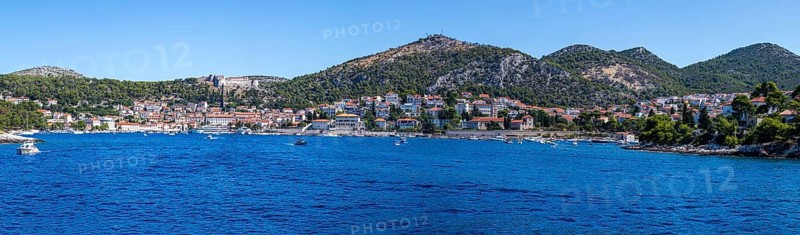 View from the sea to the harbour and the town of Hvar, panoramic view, island of Hvar, Dalmatia, Croatia