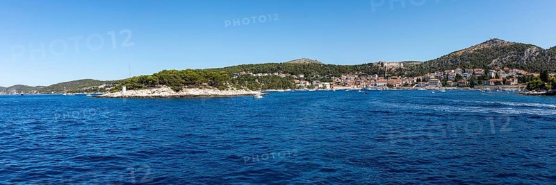 View from the sea to the harbour and the town of Hvar, panoramic view, island of Hvar, Dalmatia, Croatia