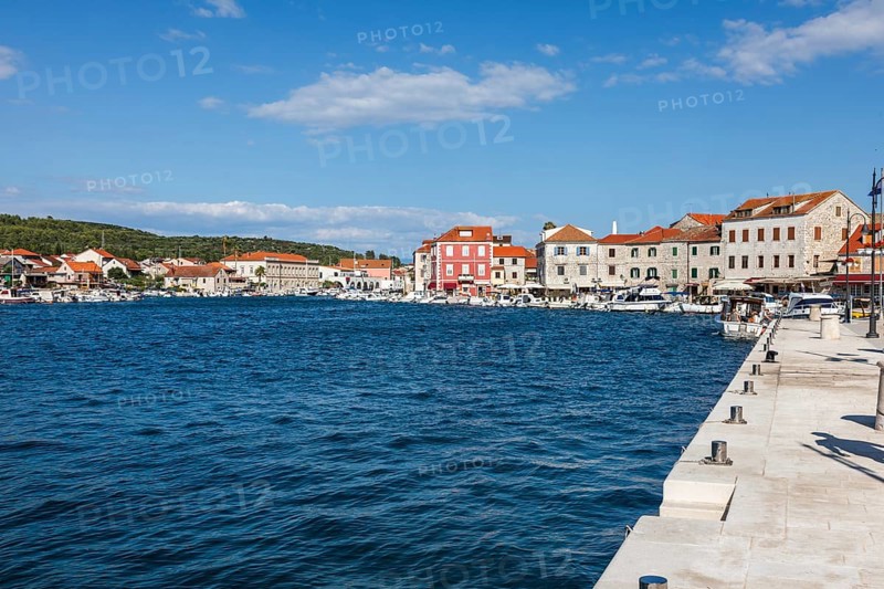 Starigrad harbour basin, Starigrad, island of Hvar, Dalmatia, Croatia