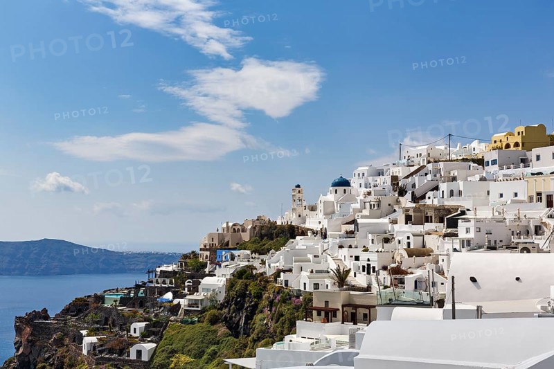 Village view at the edge of the caldera, cliffs, Imerovigli, Thira, Santorini, Cyclades, Greece