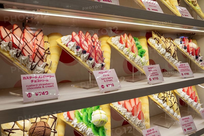Plastic display specimens in the window of a shop for Japanese crepes in Takeshita-dori, Takeshita Street, alley with souvenir shops and restaurants in the Harajuku district at night, tourist attraction, sight, Shibuya district, Tokyo, Japan