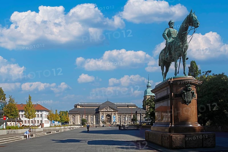 Peace Square with the equestrian statue of Grand Duke Ludwig IV created in 1898 by Fritz Schaper, Darmstadt, Hesse, Germany