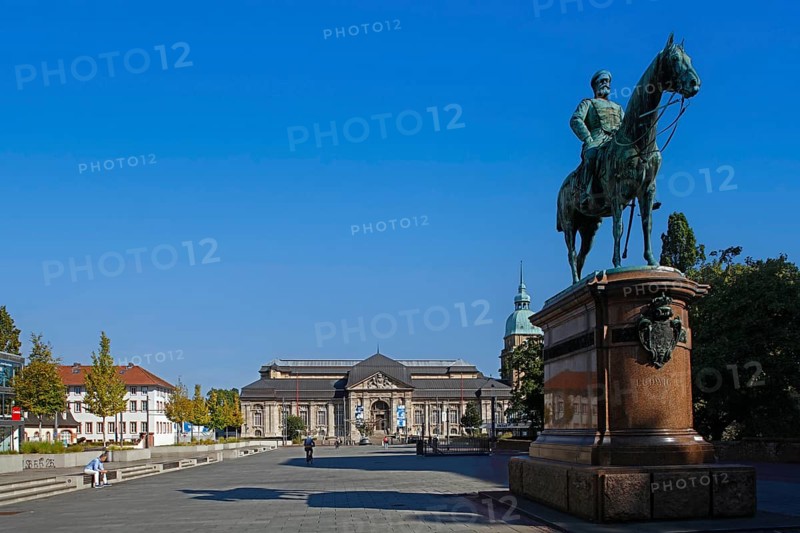 Peace Square with the equestrian statue of Grand Duke Ludwig IV created in 1898 by Fritz Schaper, Darmstadt, Hesse, Germany