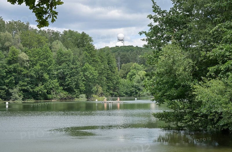 Teufelsee with Teufelsberg, Grunewald, Berlin, Germany
