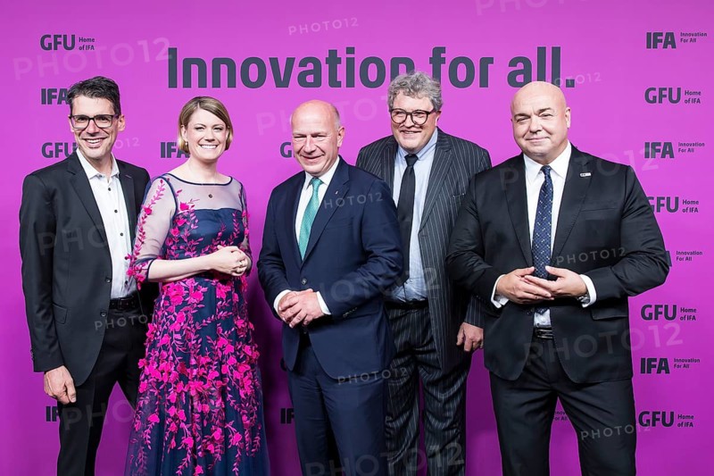 Panasonic CEO, Sara Warneke (Managing Director of gfu Consumer & Home Electronics GmbH), Kai Wegner (Governing Mayor of Berlin, CDU), Dr Reinhard Zinkann (Managing Partner of Miele) and Leif-Erik Lindner (Managing Director of IFA Management GmbH) in front of the IFA Funkausstellung opening gala in the CityCube, Berlin, 4 September 2025
